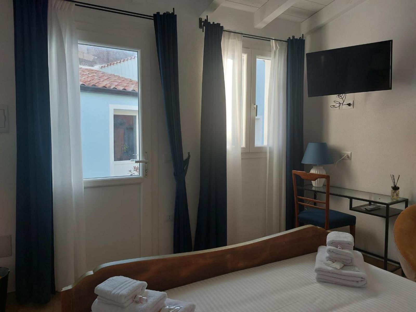 B&B Il Borgo Delle Emozioni Dolianova Екстер'єр фото
