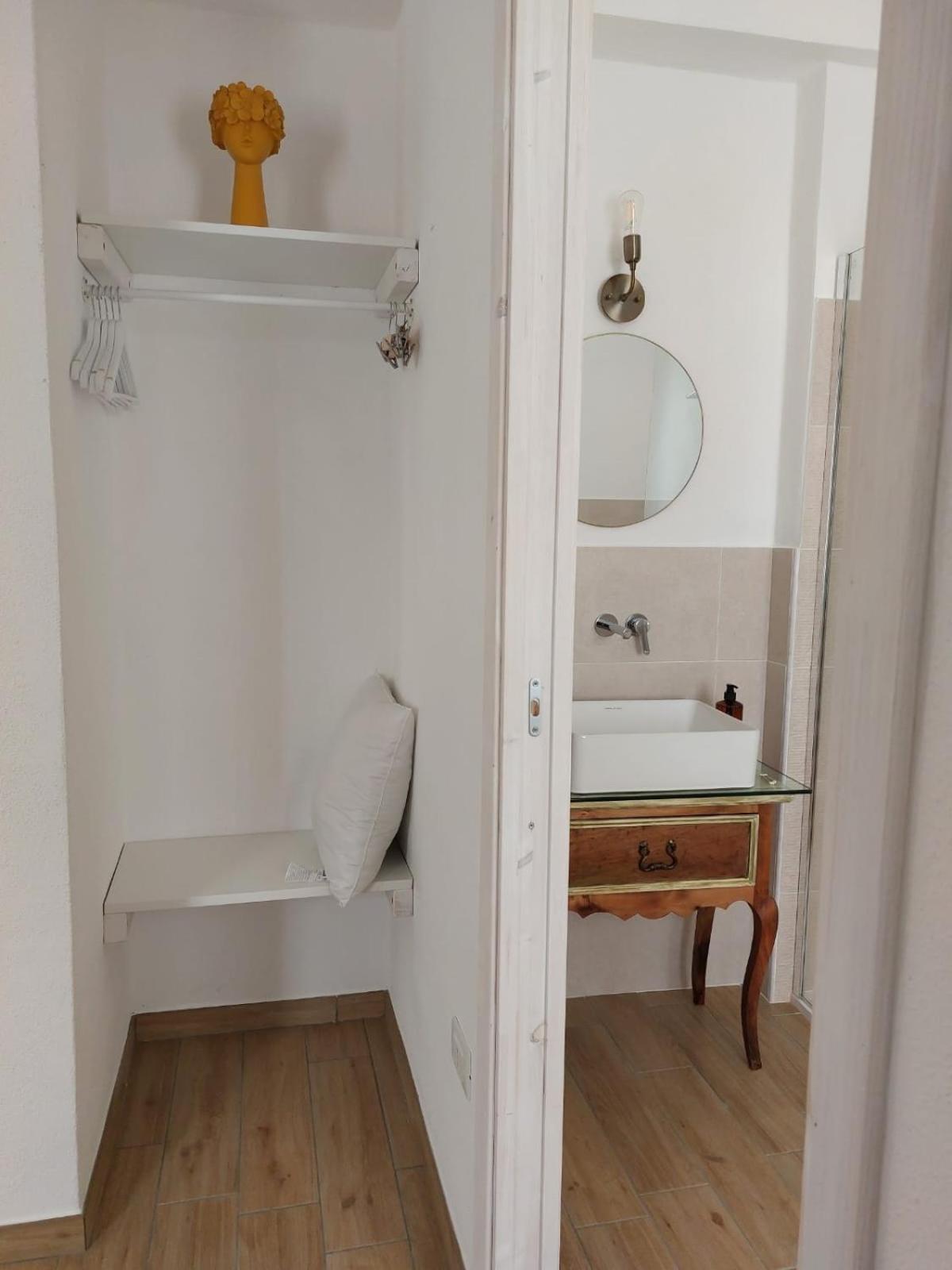 B&B Il Borgo Delle Emozioni Dolianova Екстер'єр фото